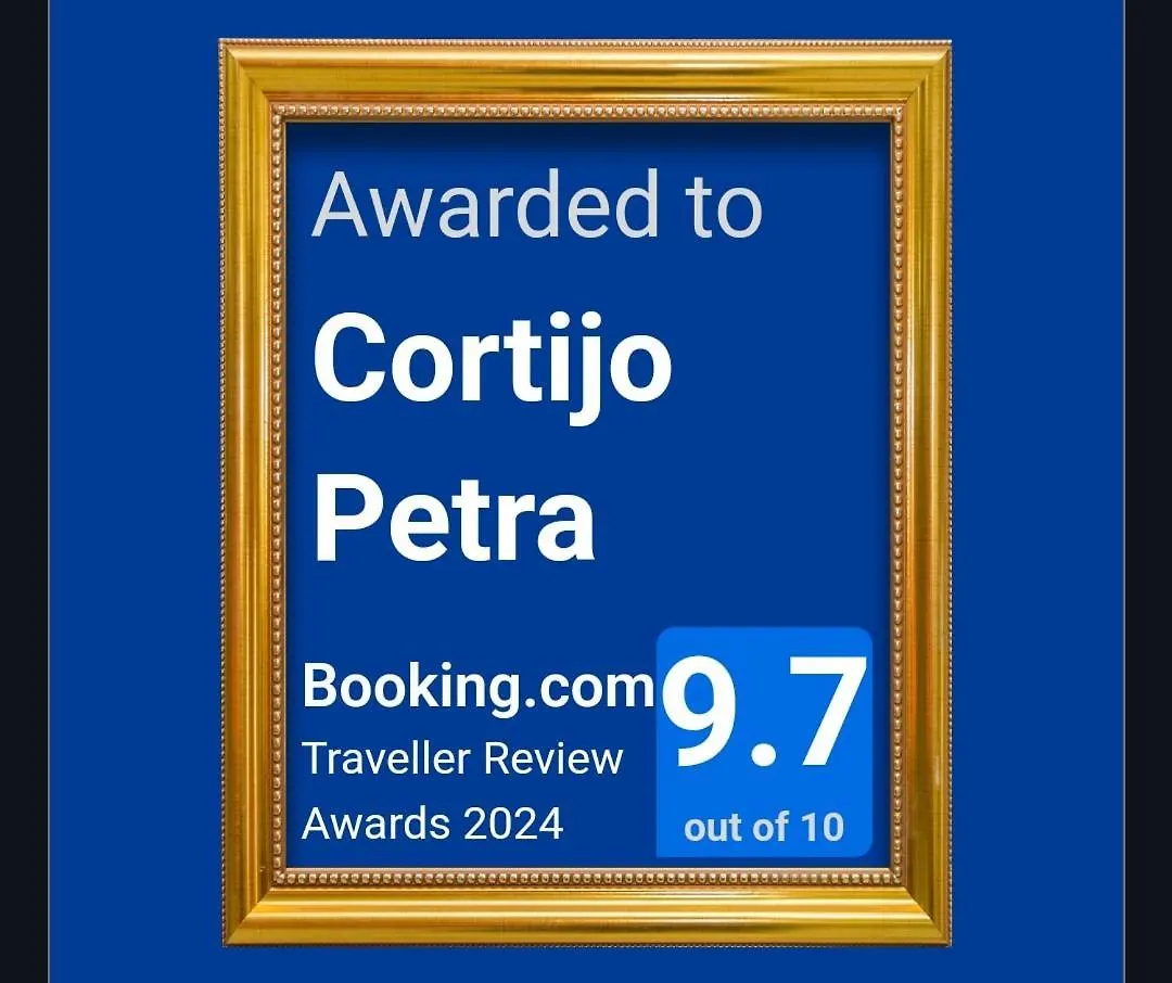 Bed and Breakfast Cortijo Petra à Villanueva del Rosario 0*,  Espagne
